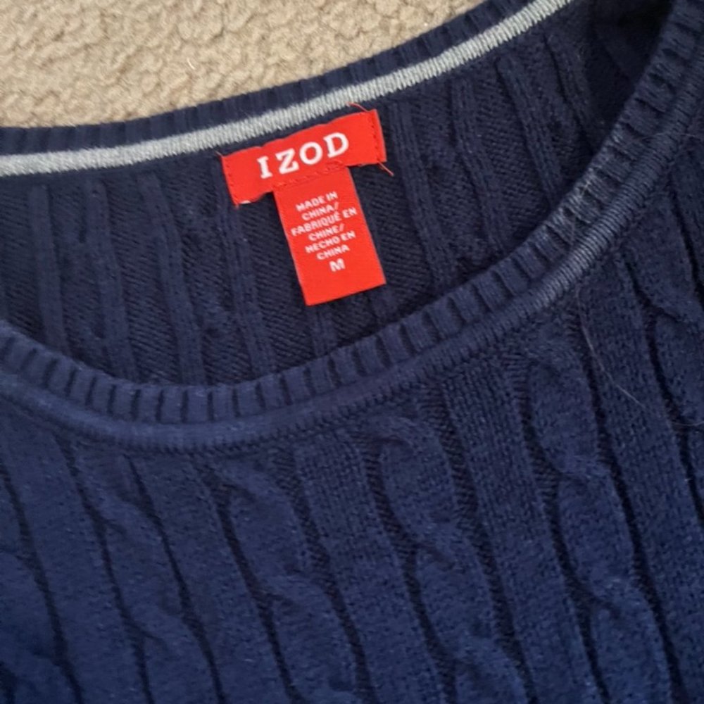 Medium, navy sweater